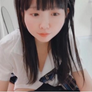 OF甜心yurinslittlepeach私拍11V4.8G清纯又撩人